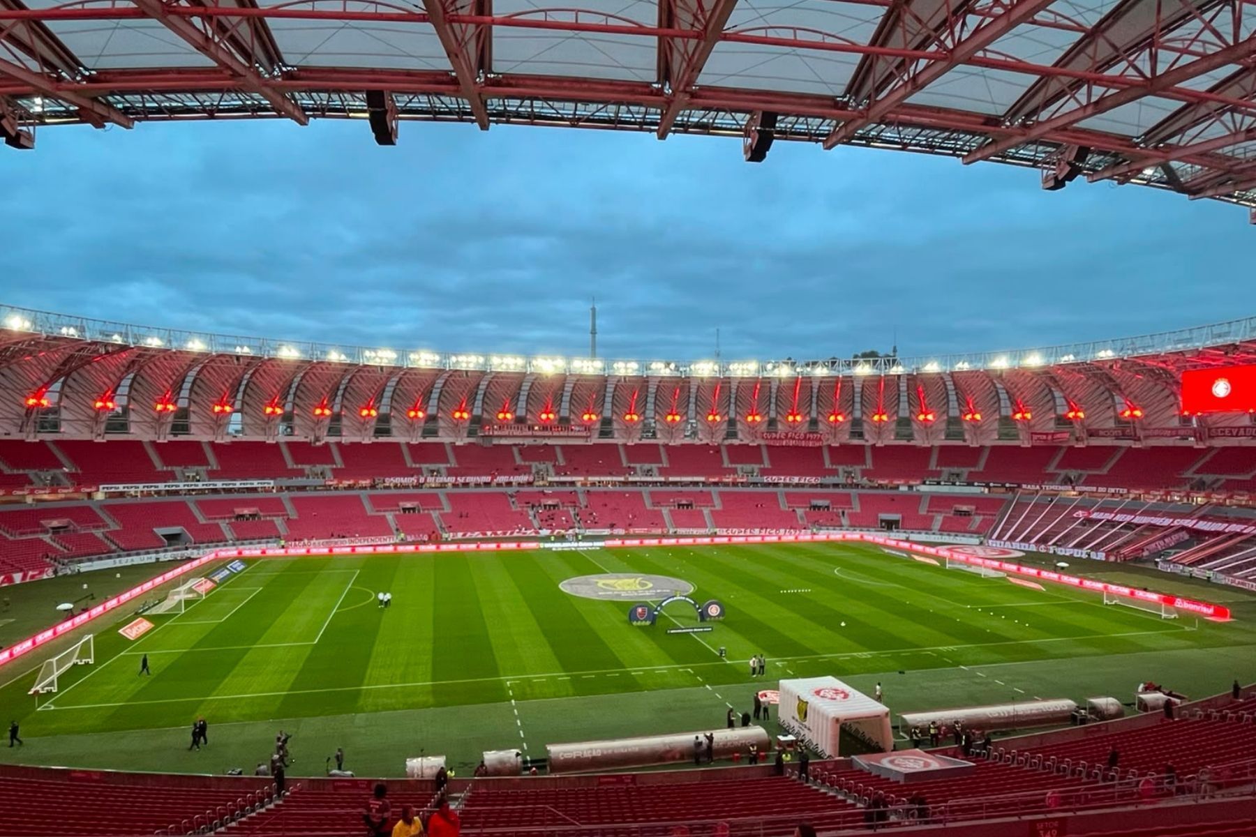 Inter x Flamengo: escalações para o jogo pelo Campeonato Brasileiro