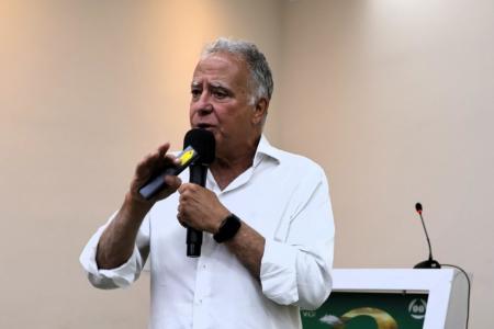 José Donizeti Alves destacou estratégias de manejo para reduzir os impactos do El Niño e preservar a produtividade das lavouras • Divulgação/ Cooxupé