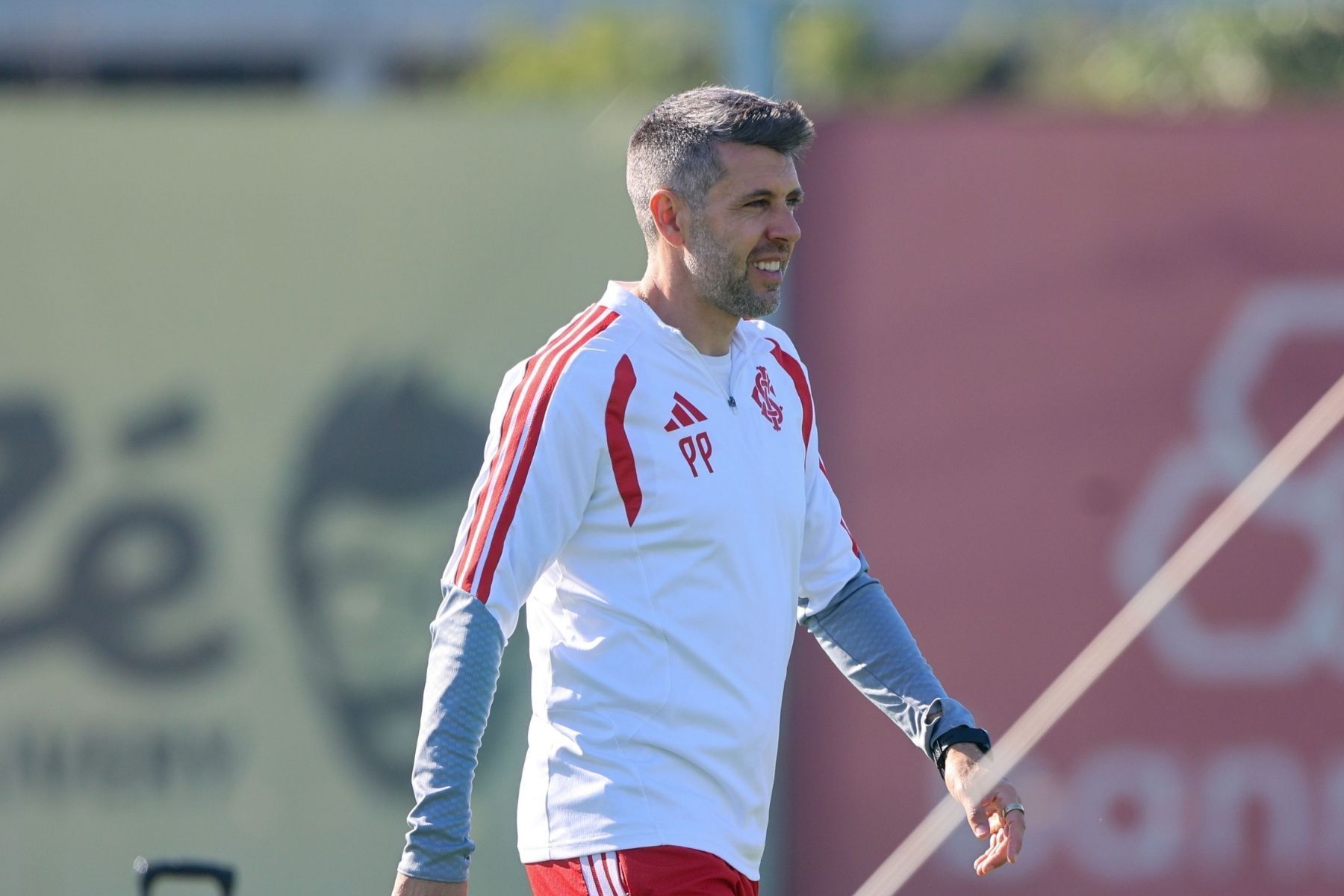 Pezzolano deve repetir time do Inter contra Corinthians pela Copa do Brasil