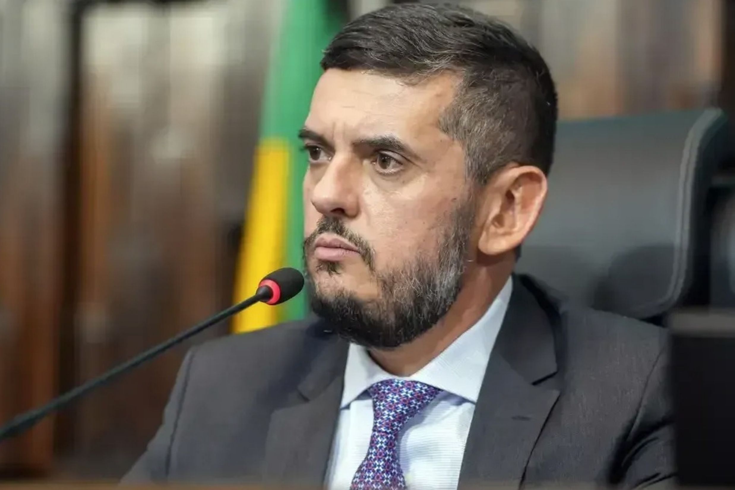 'Operação Unha e Carne': Polícia Federal investiga ligação de políticos com o Comando Vermelho