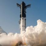 Starship da SpaceX conclui missão com pouso no mar; veja vídeo