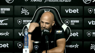 Franclim exalta jovens após vitória do Botafogo: 'Temos soluções dentro da casa'