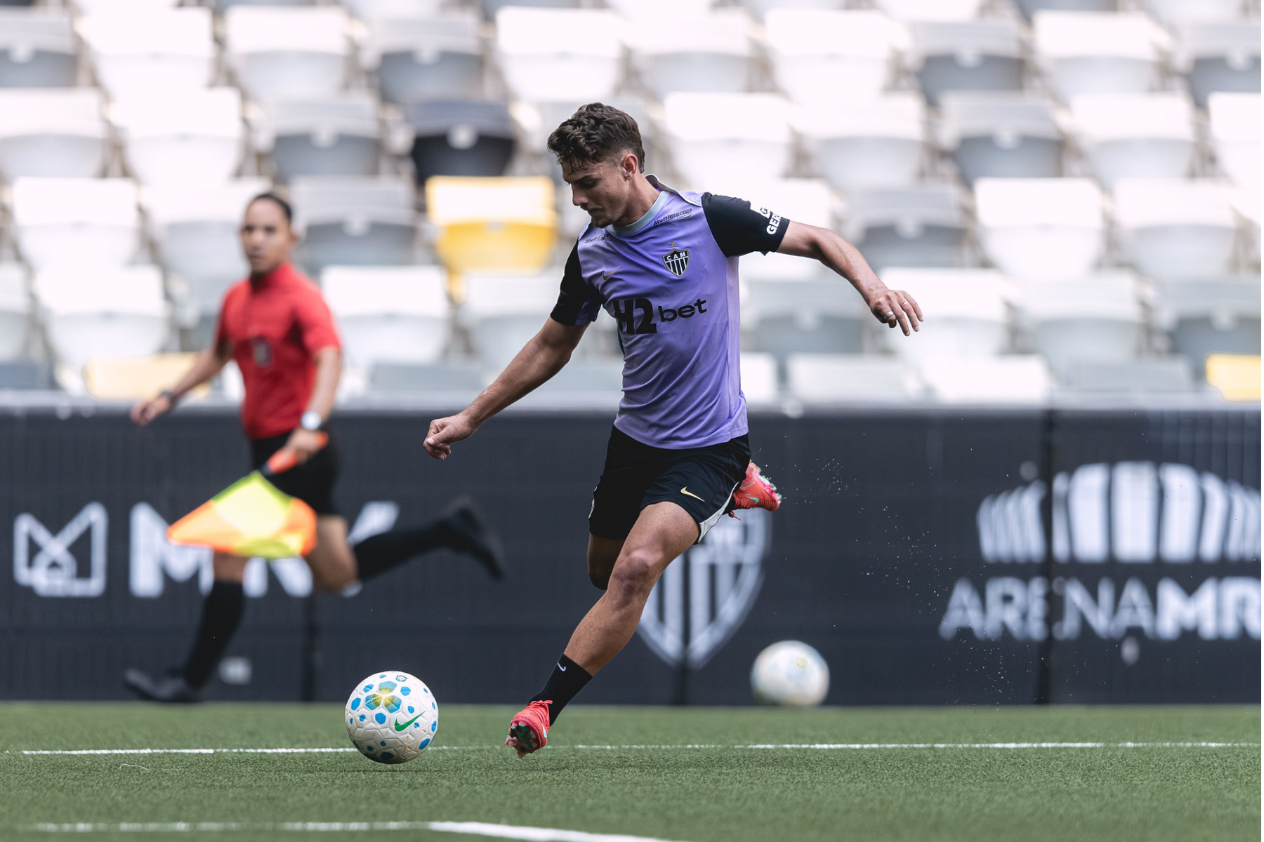 Natanael valoriza jogo-treino contra Sub-20 detalha preparação do Atlético: ‘Proveitoso’