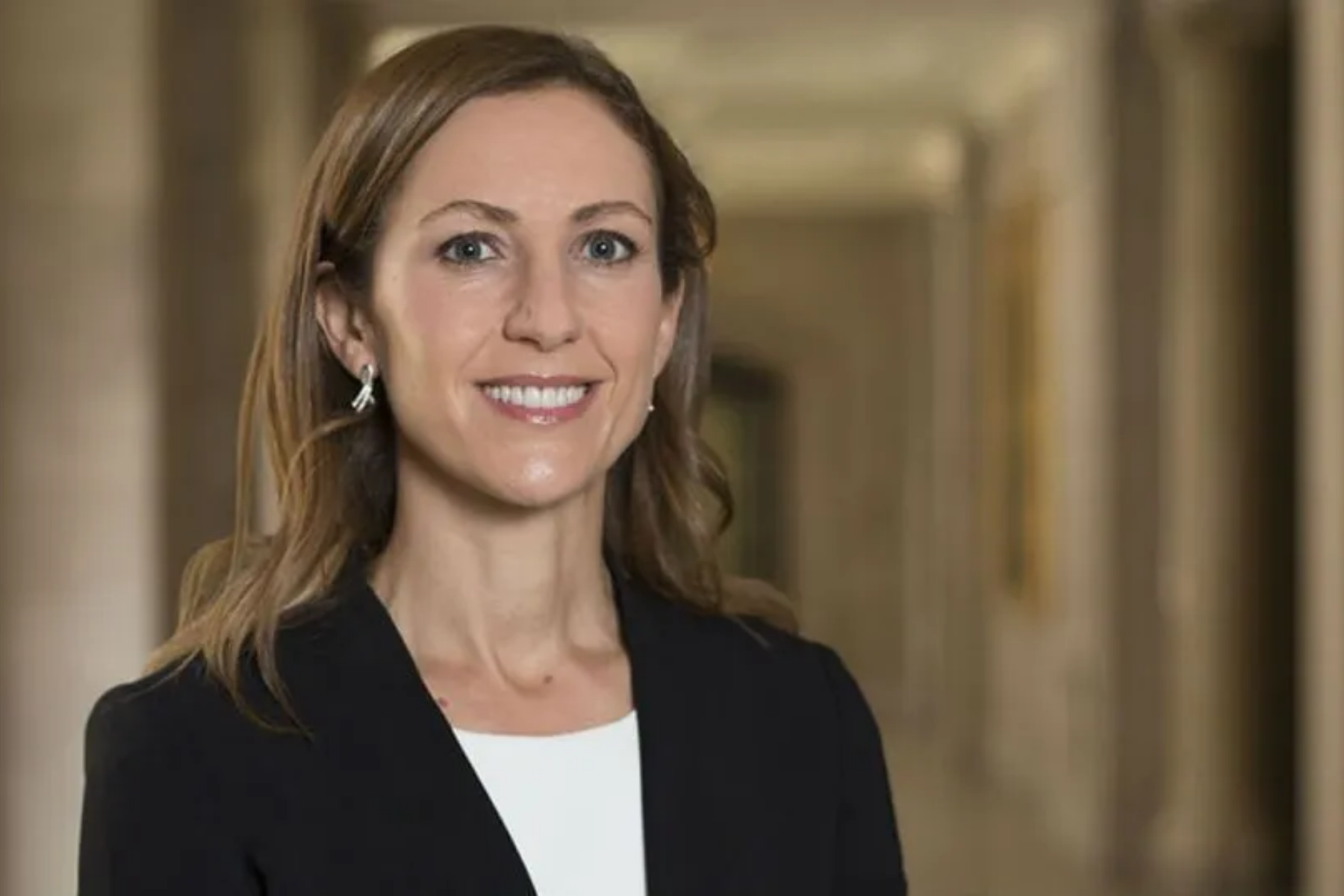 Quem é Silvana Tenreyro, argentina escolhida para chefiar a economia do FMI