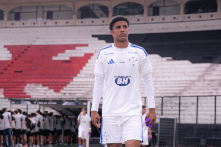 Ivanilson durante jogo do Sub-20 do Cruzeiro