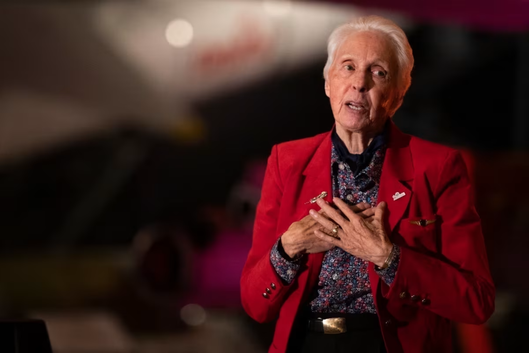 Morre Wally Funk, pioneira da aviação e a mulher mais velha a viajar ao espaço