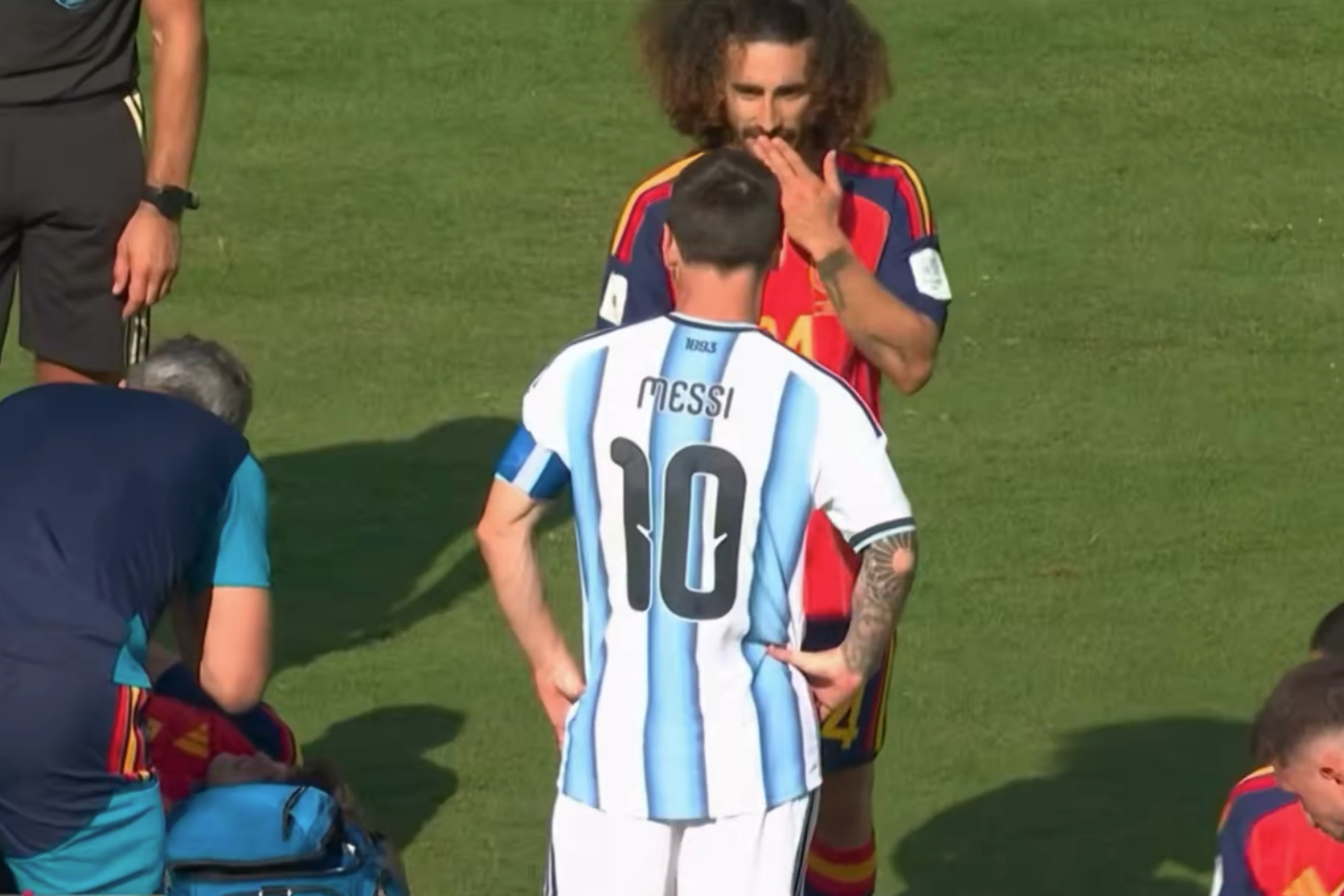 Dublador aponta o que foi dito por Messi e Rodri em 'tretas' na final da Copa do Mundo