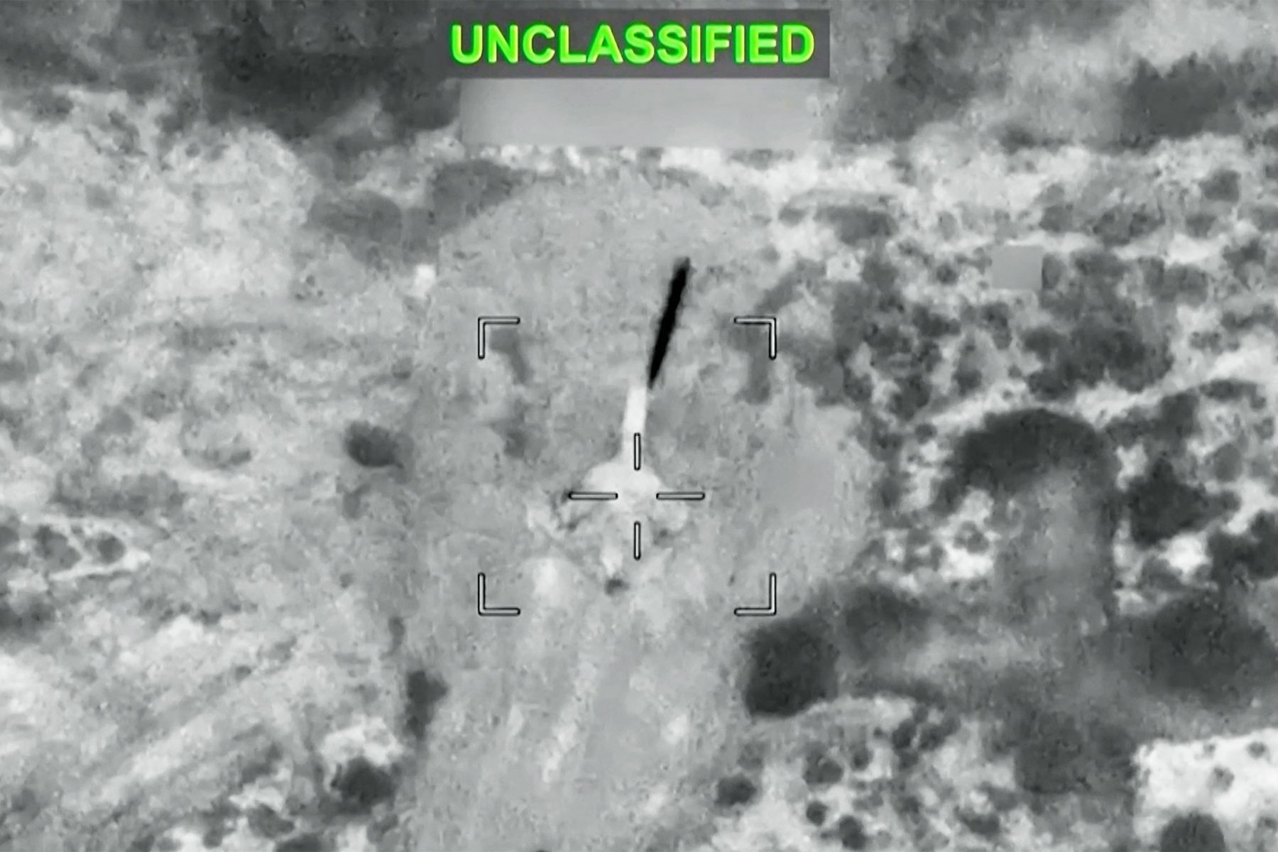 Tensão no Golfo Pérsico: Bahrein ativa sirenes antiaéreas, e Kuwait intercepta drones iranianos