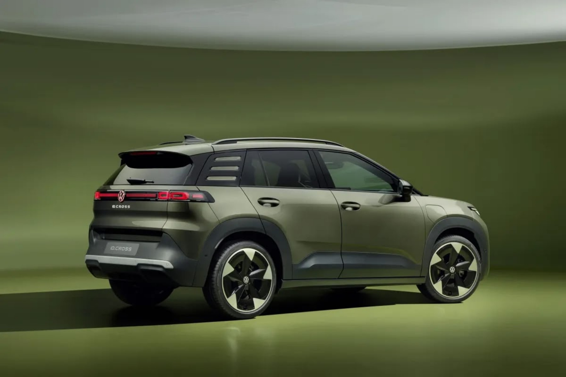 Volks T-Cross ganha versão elétrica