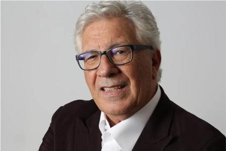 Morre Peppino di Capri, ícone da música italiana e voz de 'Champagne' e 'Roberta'