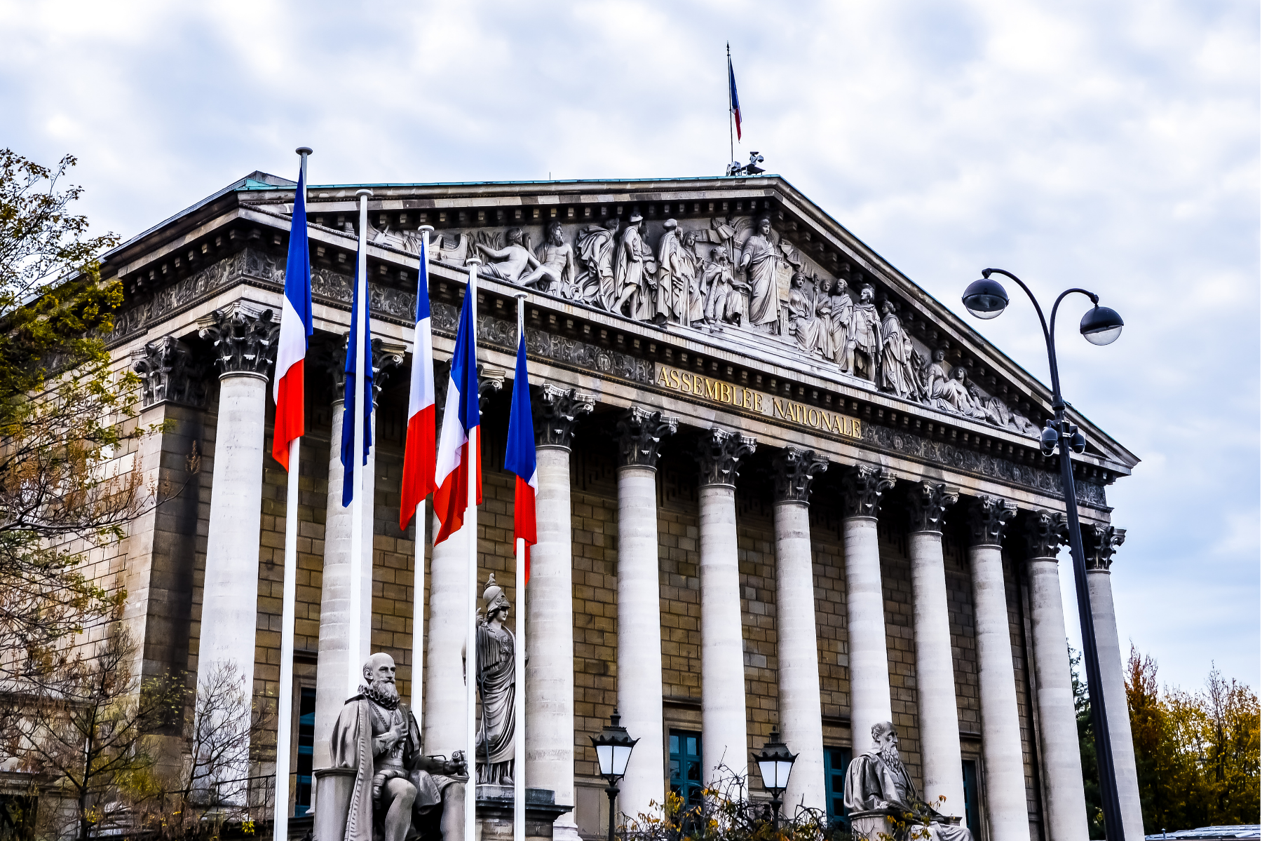 França aprova lei da eutanásia e autoriza 'suicídio assistido'; entenda decisão e critérios