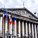 França aprova lei da eutanásia e autoriza 'suicídio assistido'; entenda decisão e critérios