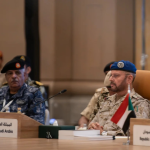 Arábia Saudita anuncia aliança de defesa marítima com 14 países após bloqueios no Mar Vermelho