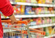 Supermercados físicos em BH seguem mais em conta que o ambiente virtual, revela pesquisa