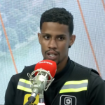 ‘Não é justo um pai de família ganhar R$ 3 para ir buscar seu lanche’, denunciam motoboys