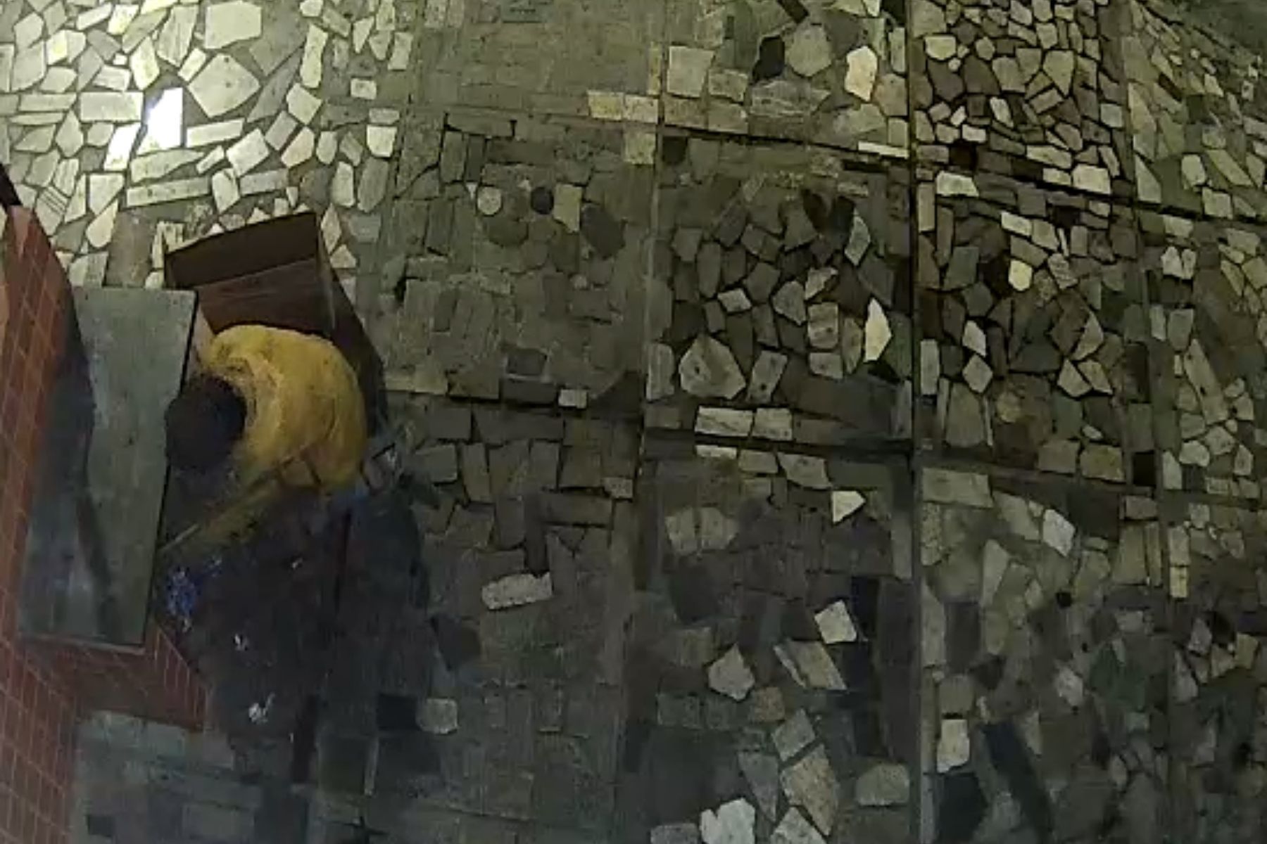 Furto de hidrômetro deixa restaurante em BH sem água e causa prejuízo de R$ 20 mil