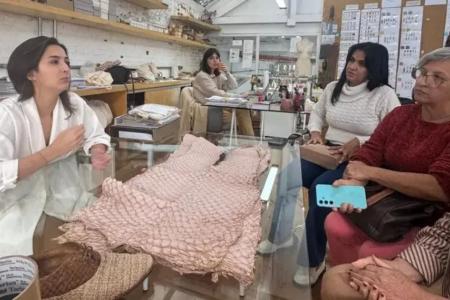 Capital da tilápia reativa projeto para transformar pele do peixe em artigos de moda em MG