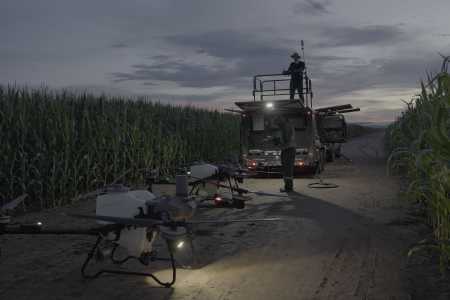 SPAD e drones operação noturna • Xmobots/ Divulgação