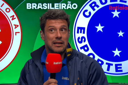 Fabrício, ex-jogador do Cruzeiro e comentarista da Itatiaia