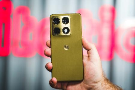 Motorola Signature é aposta da fabricante para voltar ao páreo dos smartphones topo de linha • Arthur William / Itatiaia