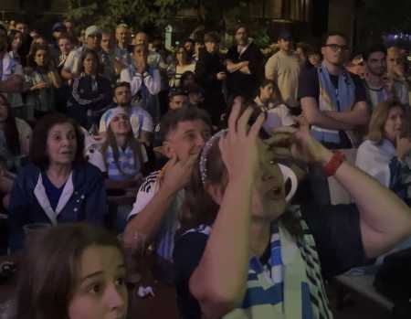 Torcedores da Argentina em BH •