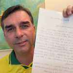 Veja a íntegra da carta de Bolsonaro lida por Flávio neste sábado (11)