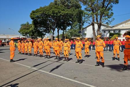 Bombeiros foram recepcionados na Academia da Pampulha