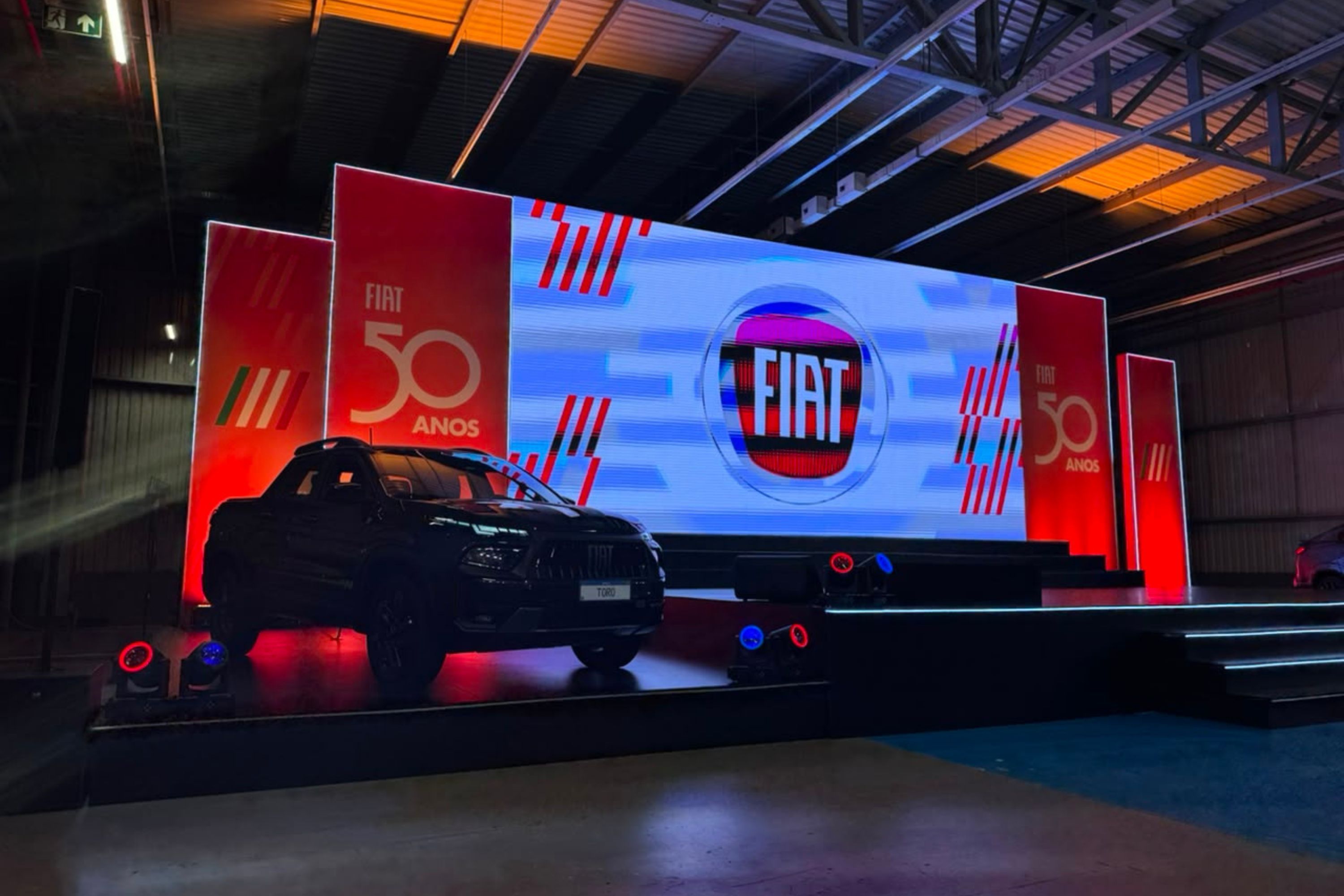 Comemorando 50 anos da Fiat no Brasil, Stellantis anuncia novo Argo