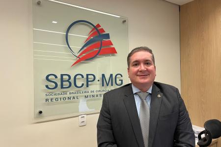 Doutor Guilherme de Castro Greco, presidente da regional de Minas Gerais da Sociedade Brasileira de Cirurgia Plástica (SBCP-MG) • Bruno Nogueira | Itatiaia