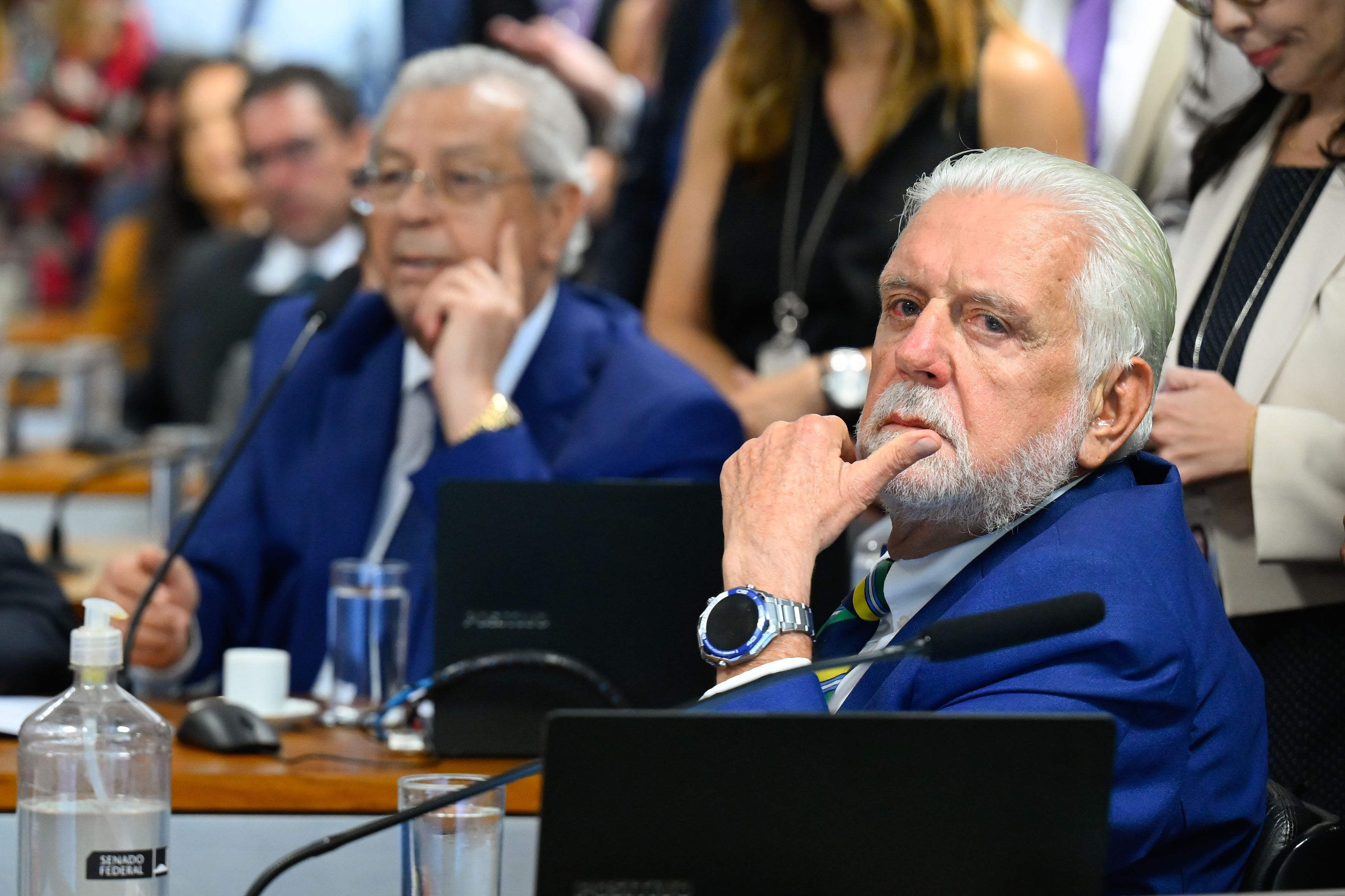 Pesquisa Atlas: Investigações sobre Jaques Wagner e Master impactam imagem de Lula