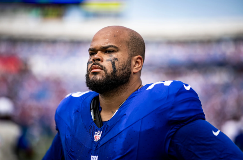 Jogador da NFL vai à final da Copa do Mundo e manda forte recado