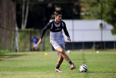Lucas Justen, na Ponte Preta