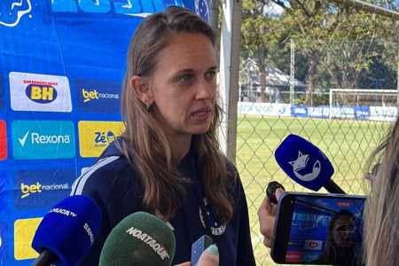 Luiza Parreiras, gerente de futebol da equipe feminina do Cruzeiro