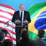 Campanha de Lula avalia 2ª ação no TSE por fala de Flávio sobre urnas