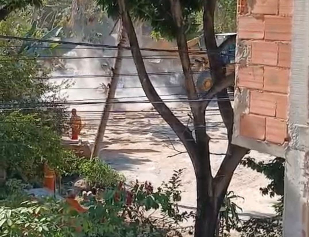 Moradores reclamam de excesso de poeira em área de transbordo de resíduos em Fabriciano