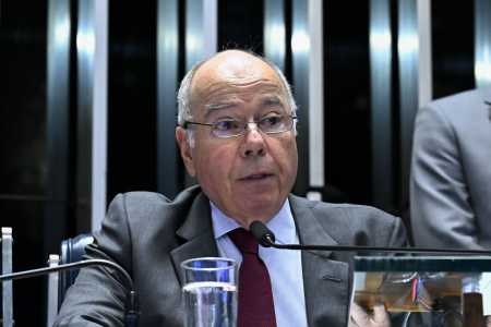 Comissão convida Vieira para explicar ofício sobre possível ação dos EUA no Brasil