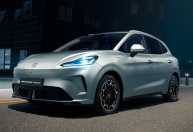 MG4 Urban estreia mais barato e com autonomia superior à do BYD Dolphin