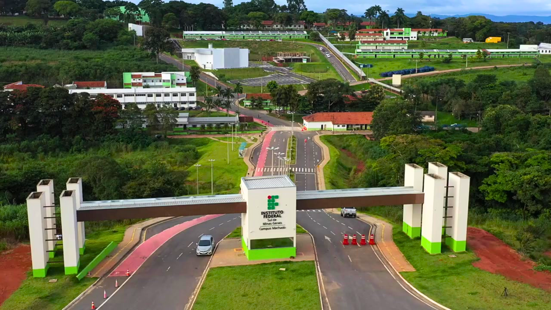 IFSULDEMINAS abre concurso para para professor e técnico-administrativo