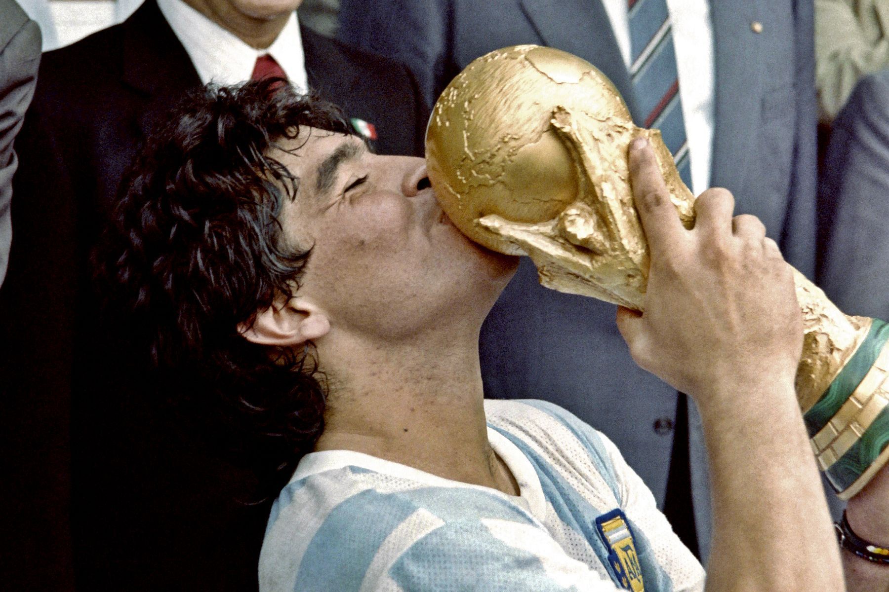 Entenda como Bonnie Tyler ajudou a Argentina a conquistar a Copa do Mundo de 1986