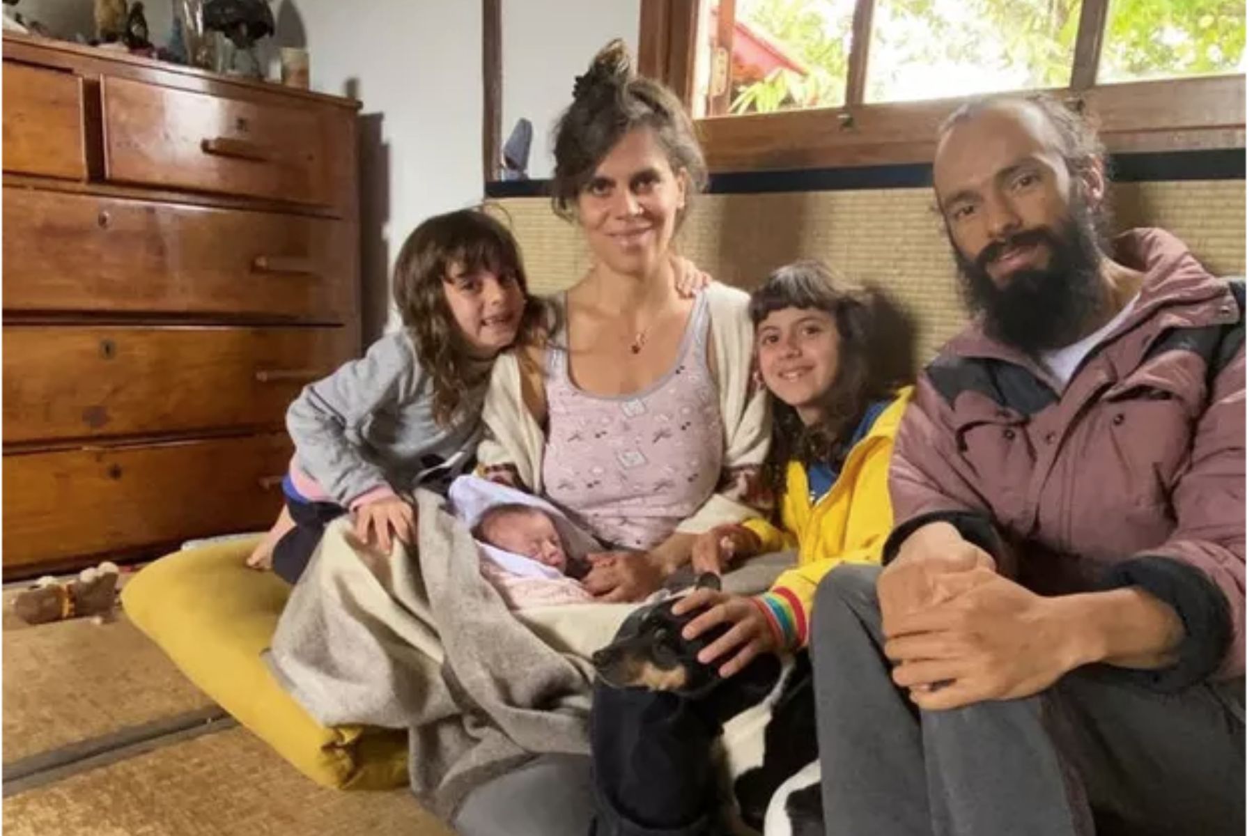 Filha de Ana Maria Braga anuncia divórcio e solicita medida protetiva contra ex