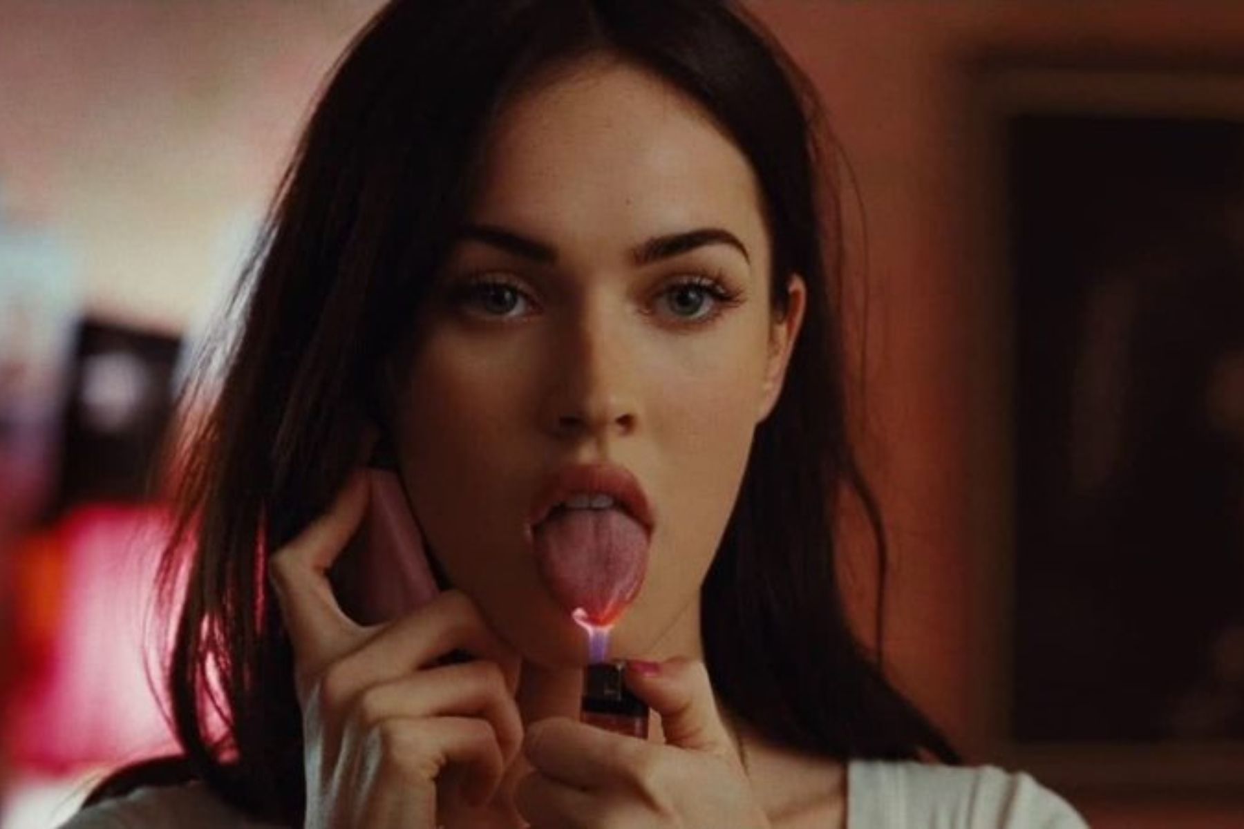 Megan Fox retornará em sequência de ‘Garota Infernal 2’, diz site