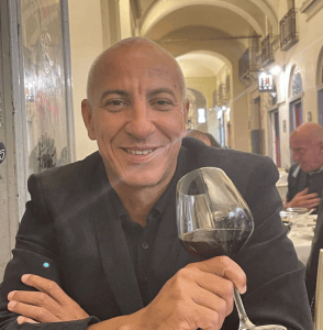 Pai do atacante Kaio Jorge, Jorge Ramos. • Reprodução / Redes Sociais.