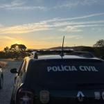 Mulher é presa suspeita de extorsão contra família ameaçada a deixar imóvel em Janaúba