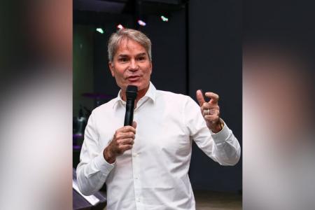 Pastor Márcio Poncio e sobrinho de Adilsinho são alvos de buscas da PF no RJ