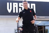 Técnico do Vasco define onze titulares e já foca em novo duelo decisivo