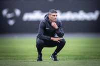 Novo técnico do Vasco pede tempo, mas se diz pronto para desafio