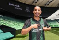 Ex-Cruzeiro, Christian faz gol em estreia por novo clube