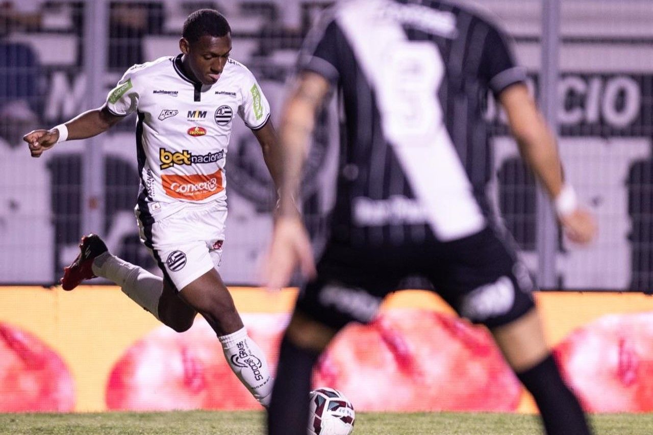 Com um a menos, Athletic empata com a Ponte e 'ajuda' América na Série B