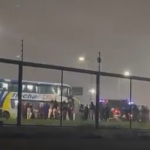 Ônibus com torcedores argentinos é alvo de tiros após jogo da Sul-Americana no Uruguai