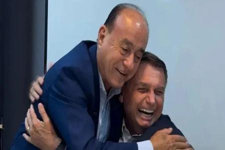Tião Bocalom e o ex-presidente Jair Bolsonaro; o ex-prefeito de Rio Branco foi reeleito em 2024 com o apoio do ex-presidente pelo PL, mas em 2026 migrou para o PSDB e afastou-se formalmente do partido de Bolsonaro • Repordução/ Instagram Tião Bocalom